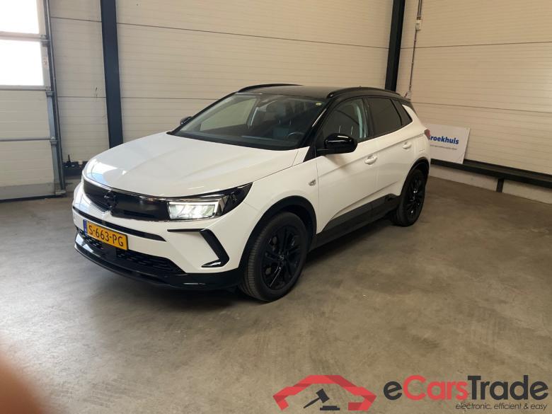 OPEL Grandland 1.6 TurboHy Level 4 #1