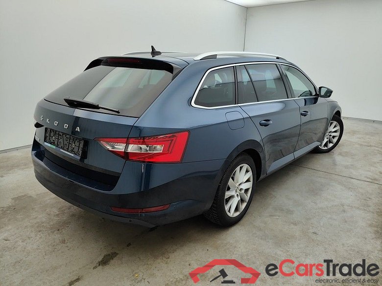 Skoda Superb Combi 2.0 CRTDI 110kW DSG7 Clever+ 5d #5