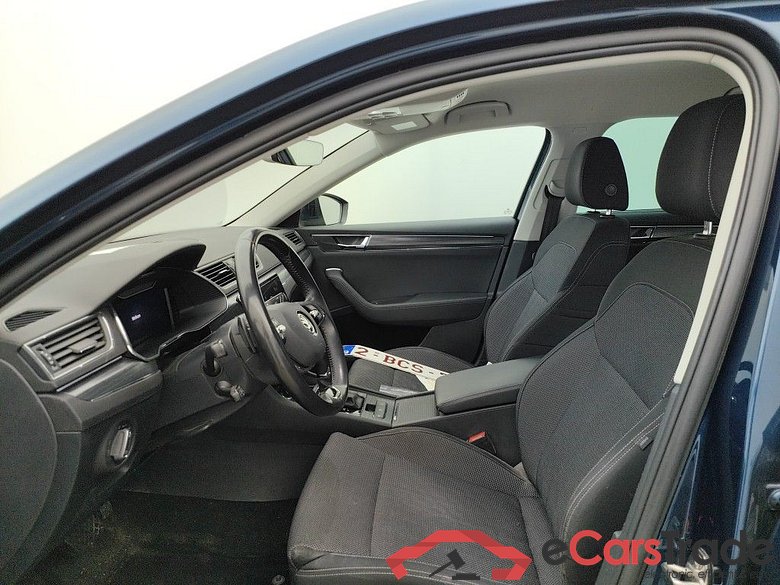 Skoda Superb Combi 2.0 CRTDI 110kW DSG7 Clever+ 5d #6