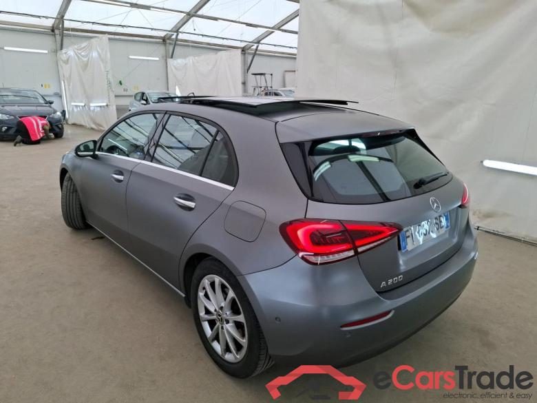 Mercedes A 200 Business Line 7G-DCT MERCEDES-BENZ Classe A Compact / 2018 / 5P / Berline A 200 Business Line 7G-DCT #2