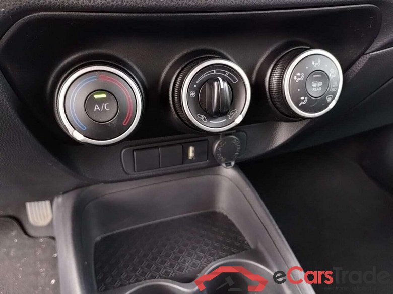 TOYOTA Aygo X 1.0 VVT-i MT Play #6