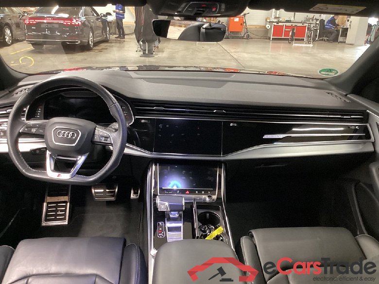 Audi Q8 ´18 AUDI Q8 55 TFSI quattro tiptronic 5d 250kW #3