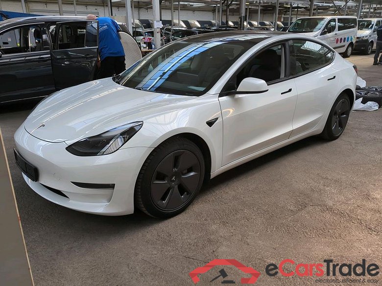 Tesla Model 3 ´18 BEV TESLA Model 3 Langstreckenbatt. Allradantrieb Dual Motor 4d 366kW