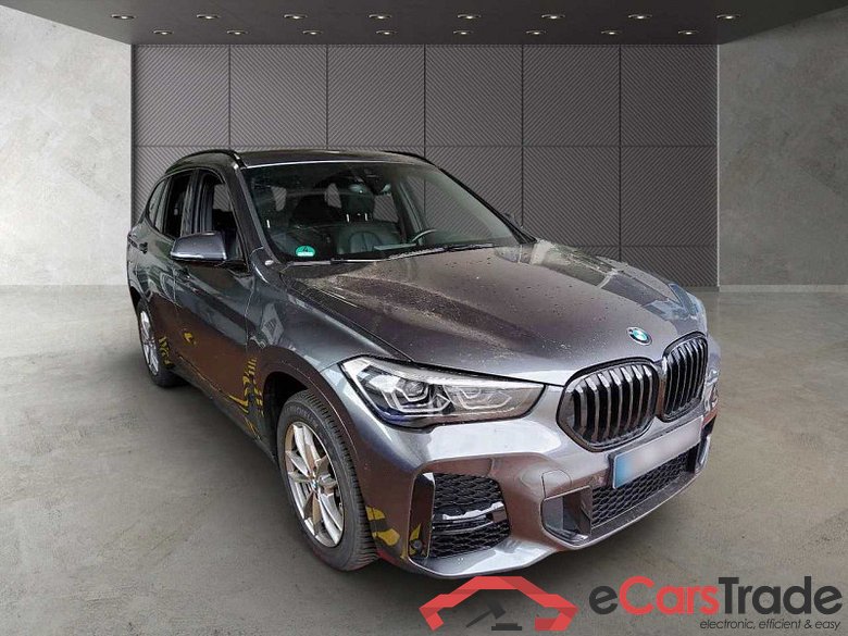 BMW Baureihe X1 (F48)(2015->) DE - SUV5 sDrive20i EU6d, M Sport (EURO 6d), (Facelift) 2020 - 2022 #2