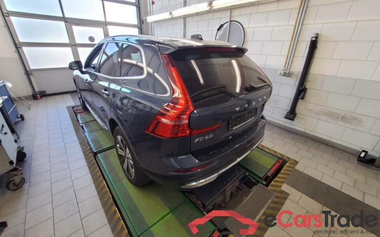 Volvo XC60 (03.2017->) DE - SUV5 T6 Twin Engine AWD EU6d, Inscription Expression Plug-In H. (E6d), (Fac #4