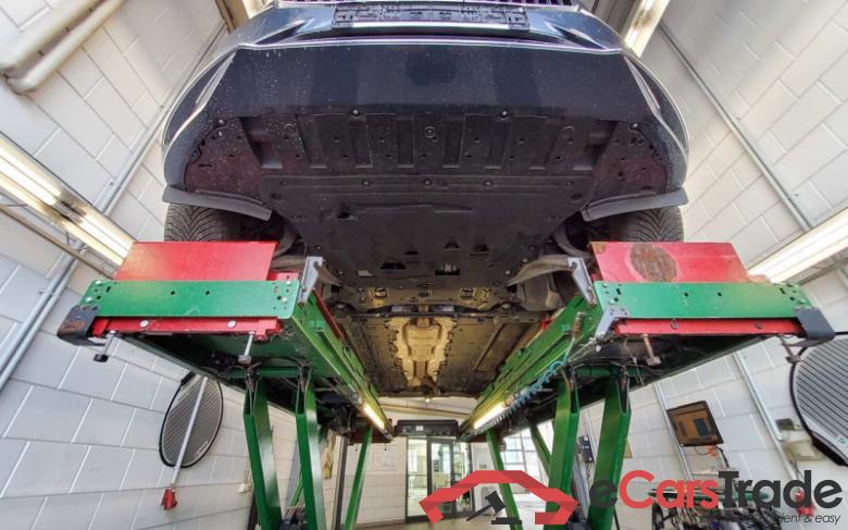 Volvo XC60 (03.2017->) DE - SUV5 T6 Twin Engine AWD EU6d, Inscription Expression Plug-In H. (E6d), (Fac #5