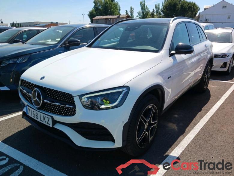 Mercedes GLC 300 de 4MATIC Clase GLC GLC 300 de 4Matic (253.911)AMG 2.0 AMG Line 305CV AT9 E6d #1