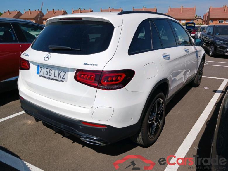 Mercedes GLC 300 de 4MATIC Clase GLC GLC 300 de 4Matic (253.911)AMG 2.0 AMG Line 305CV AT9 E6d #2