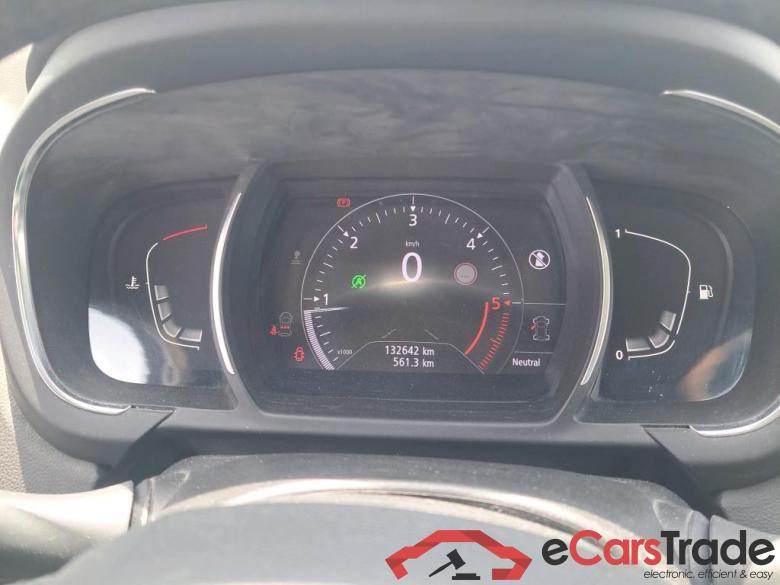 Renault Zen Energy dCi 81kW (110CV) RENAULT Scénic / 2016 / 5P / monovolumen compacto Zen Energy dCi 81kW (110CV) #4