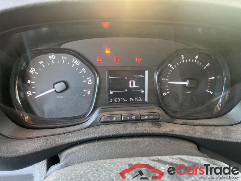 Peugeot Combi BlueHDi 120 S&S Standard PEUGEOT Expert / 2016 / 4P / combi Combi BlueHDi 120 S&S Standard #4