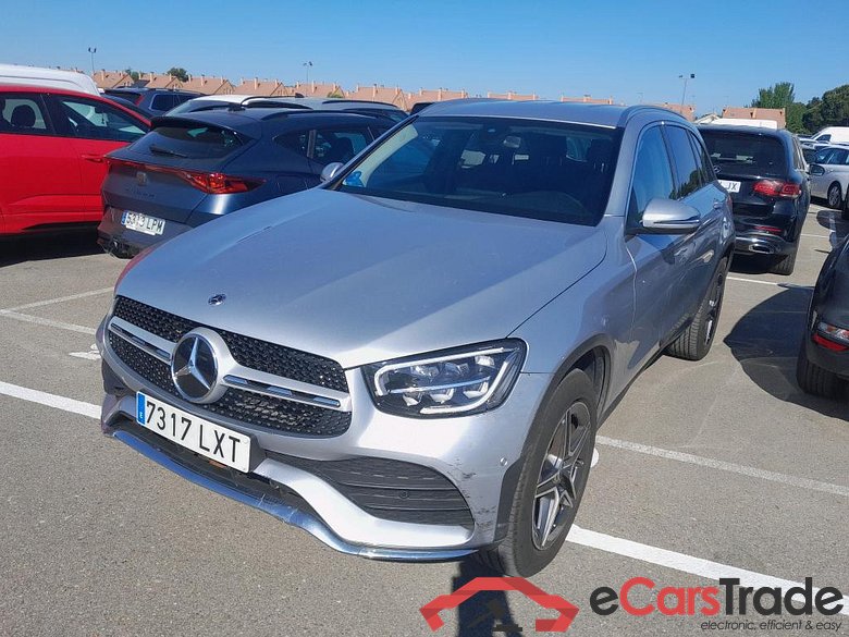 Mercedes GLC 300 de 4MATIC Clase GLC GLC 300 de 4Matic (253.911)AMG 2.0 AMG Line 305CV AT9 E6d #1
