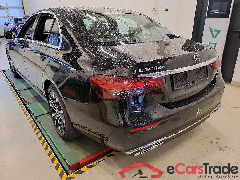 Mercedes-Benz E -Klasse Lim. (BM 213)(08.2016->) DE - Lim4 E 300 de EU6d, de Avantgarde (EURO 6d), (Facelift) 2020 - 2023 #4
