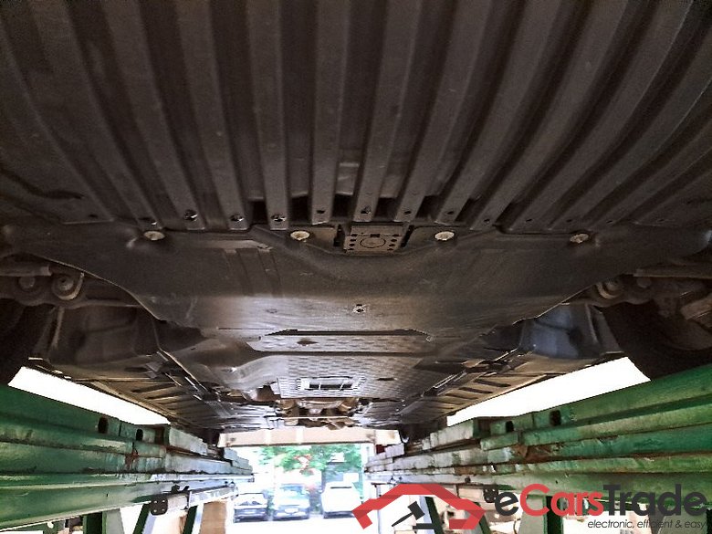 Mercedes-Benz E -Klasse Lim. (BM 213)(08.2016->) DE - Lim4 E 300 de EU6d, de Avantgarde (EURO 6d), (Facelift) 2020 - 2023 #5