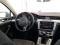 preview Volkswagen Passat #4