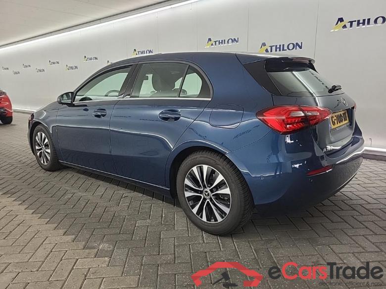 MERCEDES-BENZ A-klasse A 180 7G-DCT Business Solution 5D 100kW #4