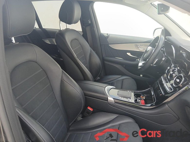 Mercedes GLC 300 e 4MATIC Clase GLC GLC 300 e 4Matic (253.953)AMG 2.0 AMG Line 320CV E6d #6