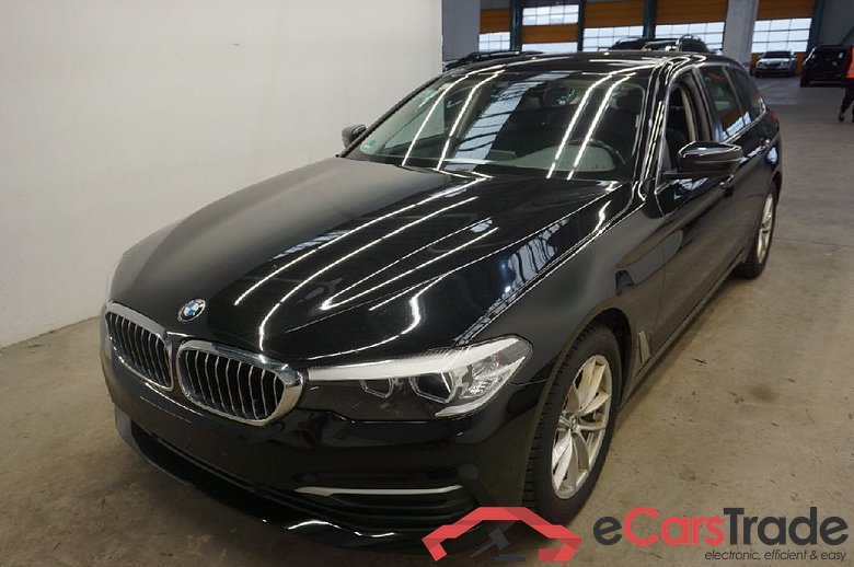 BMW 5-Serie Touring ´16 Baureihe 5 Touring 520 d 2.0 140KW AT8 E6