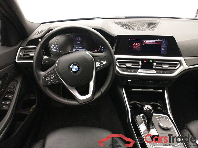 BMW 3 TOURING DIESEL - 2019 318 dA MHD 150 AdBlue 5d #6