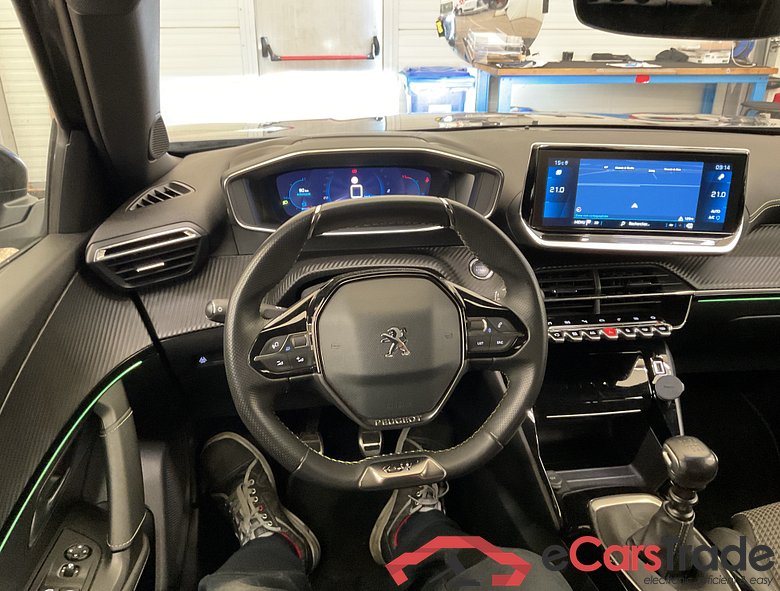 PEUGEOT 2008 1.2 PureTech GT Line S&S #5