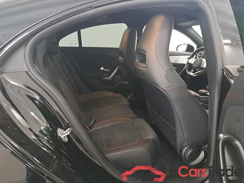 MERCEDES-BENZ CLA 1.3 CLA 250 E BUSINESS SOLUTION DCT AMG #6
