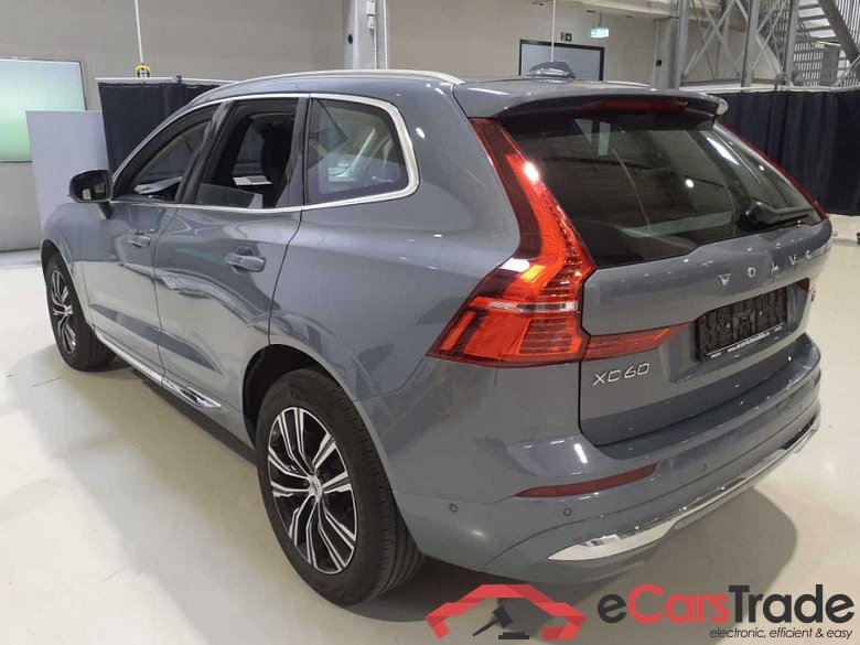 Volvo XC60 (03.2017->) DE - SUV5 B5 (Benzin) 2WD EU6d, Inscription Mild-Hybrid (EURO 6d), (Facelift) 20 #2