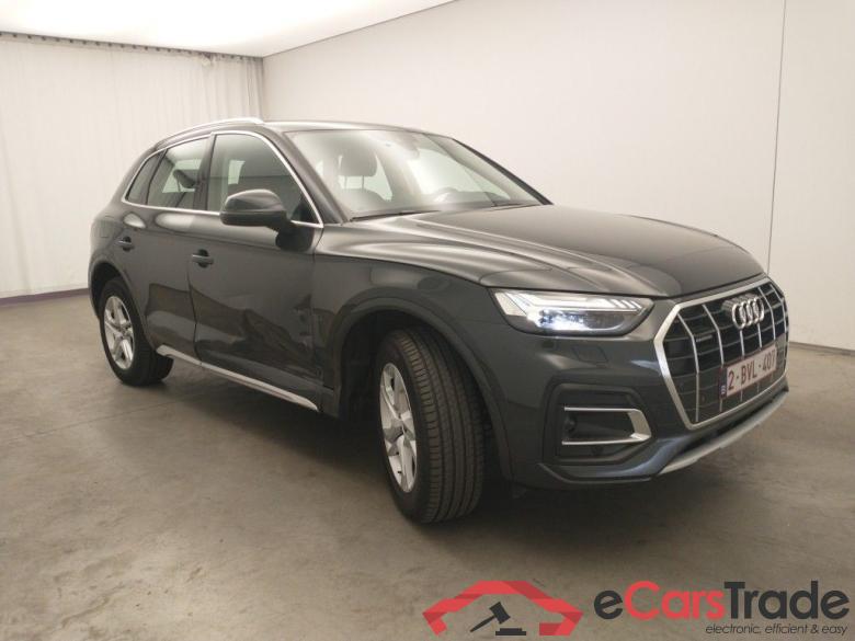 Audi Q5 Advanced 50 TFSI e S tronic quattro 5d #2