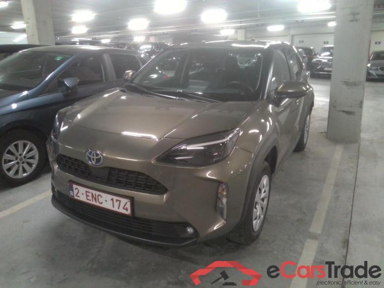 Yaris Cross 1,5 HEV 2WD Dynamic #1