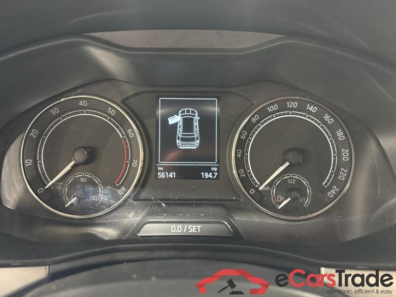 SKODA KAMIQ 1.0 TSI Ambition #6