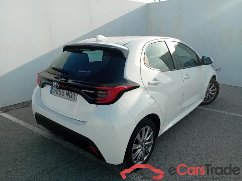 Toyota 1.5 120H Active Tech TOYOTA Yaris / 2020 / 5P / berlina con portón 1.5 120H Active Tech #2