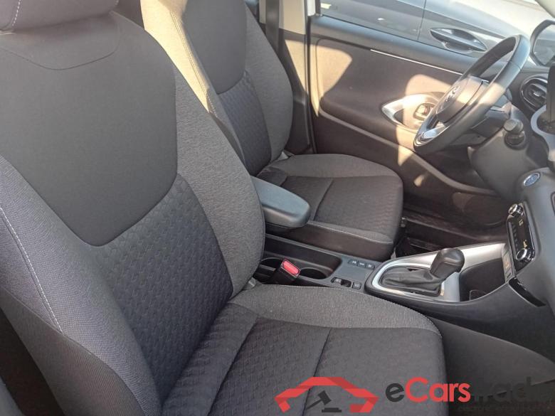 Toyota 1.5 120H Active Tech TOYOTA Yaris / 2020 / 5P / berlina con portón 1.5 120H Active Tech #6