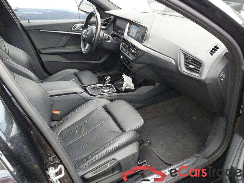 BMW 118i M-sport Aut. Pano LED-Xenon LC-Pro Navi-Pro Sport-Leather KeylessGo Camera Klima PDC ... #6
