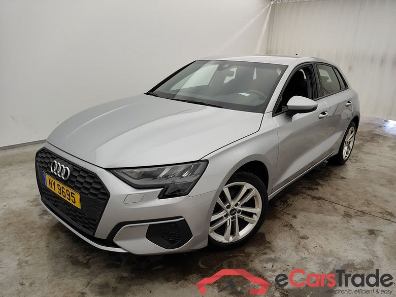 AUDI A3 SPORTBACK - 2020 30 TFSI 110hp 5d #4