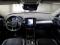 preview Volvo XC40 #2