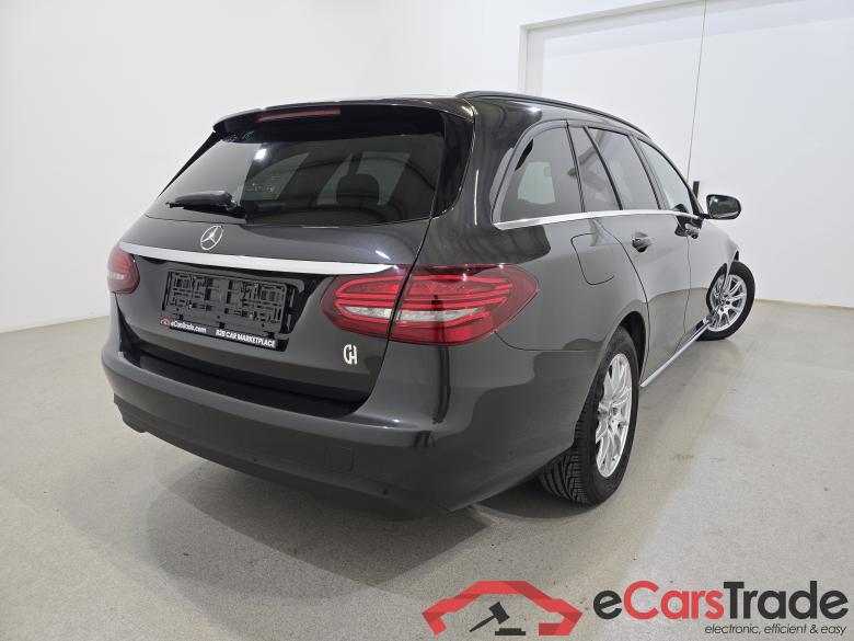 Mercedes C 180d LED-Xenon Navi Sport-Seats KeylessGo Camera Klima PDC ... #4