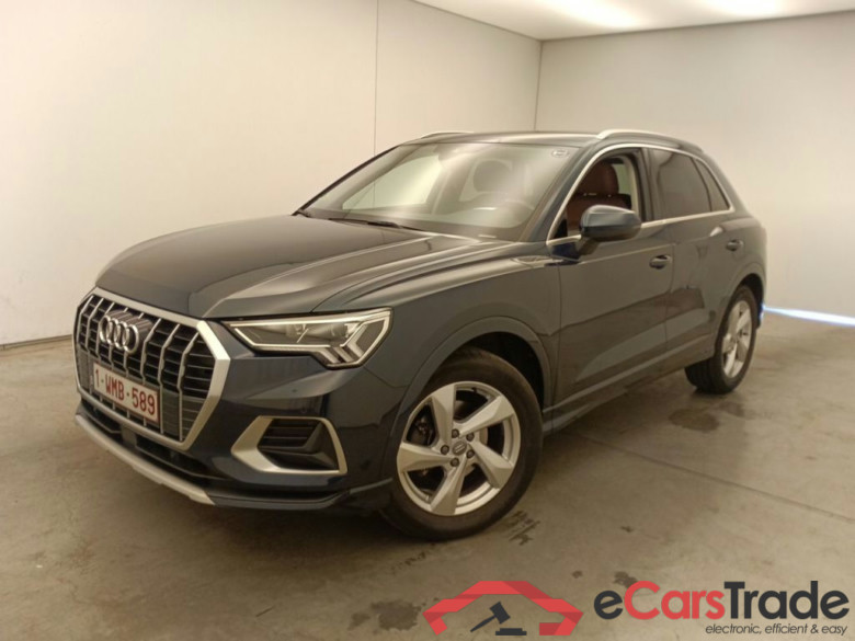 Audi Q3 35 TDI S tronic Advanced Business Editio 5d