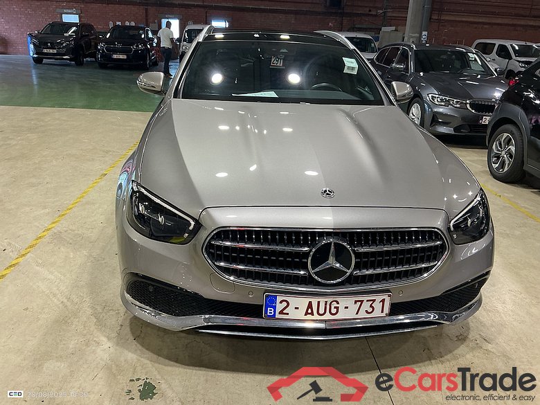 MERCEDES-BENZ E-Klasse 2.0 E 300 DE AUTO BUSINESS SOL AUTO