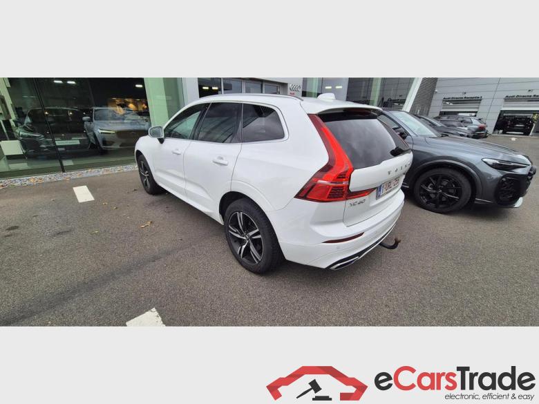 Volvo XC60 2.0 D4 R-Design AWD Aut. Pano LED Virtual Navi Sport-Leather-Alcantara KeylessGo Camera Klima PDC ... #4