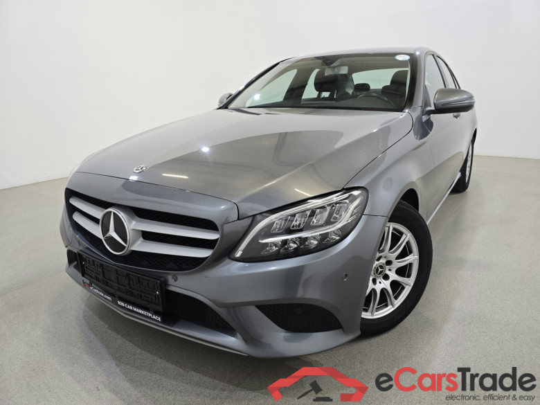 Mercedes C 180d LED-Xenon Navi Sport-Seats KeylessGo Camera Klima PDC ...