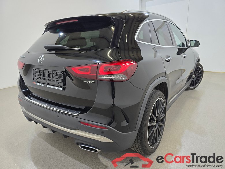 Mercedes GLA 200d AMG Aut. LED-Multibeam Widescreen Burmester Ambient Navi 1/2 Sport-Leather-Alcantara KeylessGo Camera Klima PDC ... #4