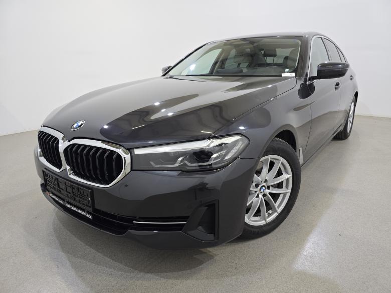 BMW 518d Aut. LED-Xenon LC-Pro ACC Ambient Navi-Pro Leather KeylessGo Camera Klima PDC ... #1