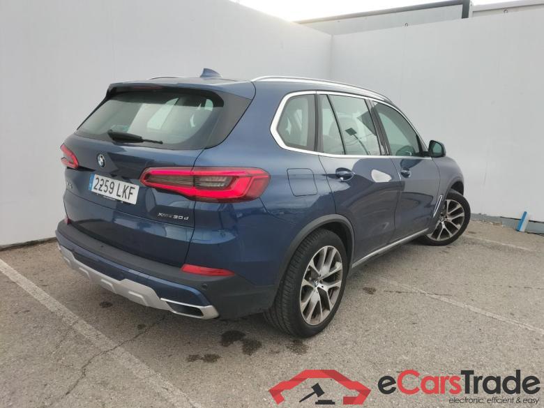 Serie X5 xDrive 30d xLine 3.0 265CV AT8 E6dT #2