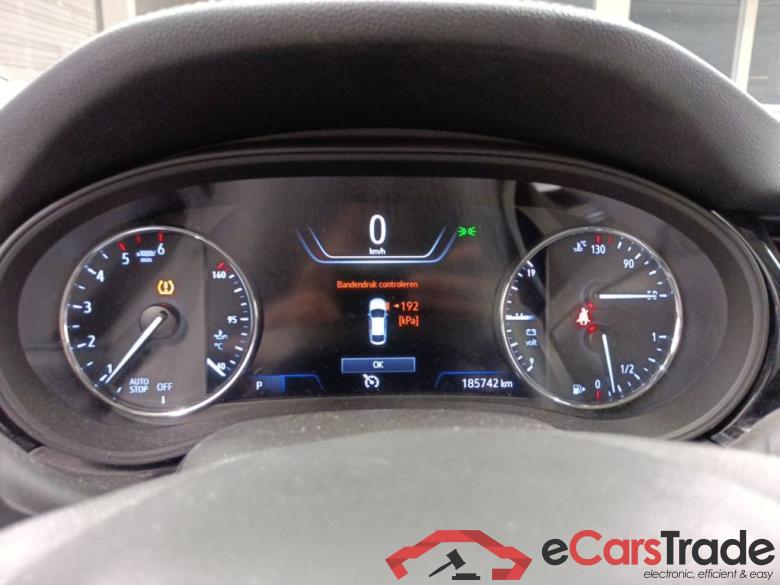 Opel Insignia Grand Sport 1.6 CDTI S/S 100kW Innovation AT6 5d #6 Opel Insignia Grand Sport 1.6 CDTI S/S 100kW Innovation AT6 5d #6