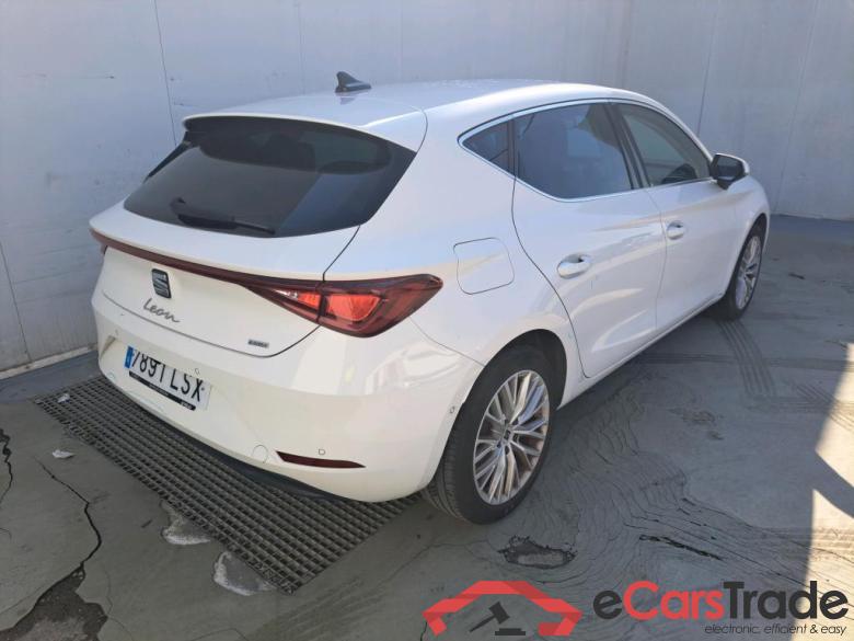 SEAT Nuevo León / 2020 / 5P / berlina con portón 1.4 e-Hybrid DSG-6 S&S Xcellence Go L (AC) #2 SEAT Nuevo León / 2020 / 5P / berlina con portón 1.4 e-Hybrid DSG-6 S&S Xcellence Go L (AC) #2