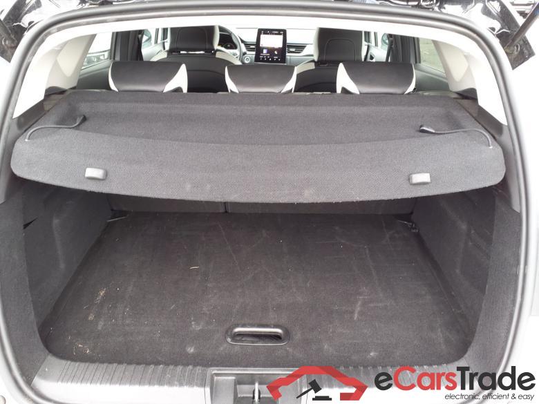 RENAULT Captur E-TECH 145 Techno BVA #2 RENAULT Captur E-TECH 145 Techno BVA #2