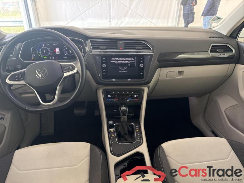 VOLKSWAGEN Tiguan / 2020 / 5P / SUV 1.4 eHybrid 245 DSG6 Elegance #5 VOLKSWAGEN Tiguan / 2020 / 5P / SUV 1.4 eHybrid 245 DSG6 Elegance #5