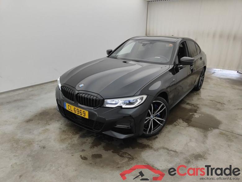 BMW 3 - 2019 330eA 184 PHEV 4d #1 BMW 3 - 2019 330eA 184 PHEV 4d #1