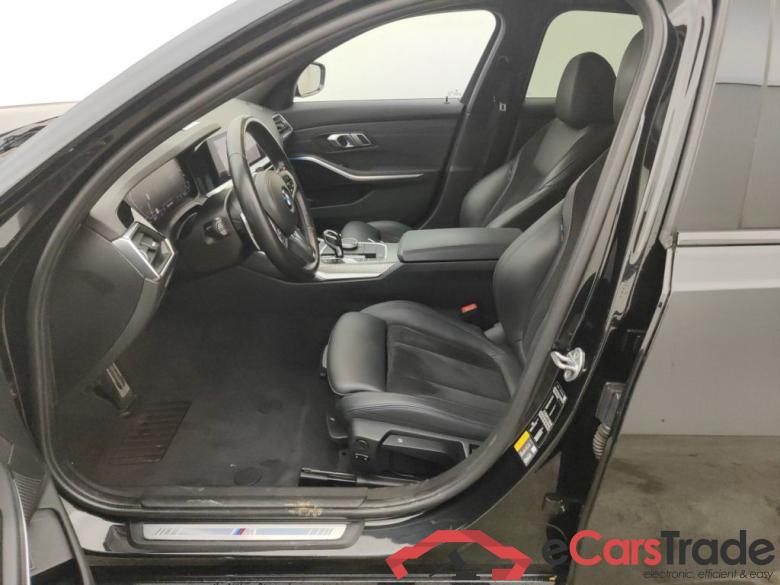 BMW 3 - 2019 330eA 184 PHEV 4d #3 BMW 3 - 2019 330eA 184 PHEV 4d #3