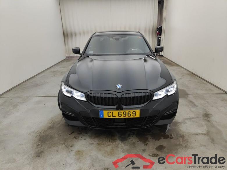 BMW 3 - 2019 330eA 184 PHEV 4d #5 BMW 3 - 2019 330eA 184 PHEV 4d #5