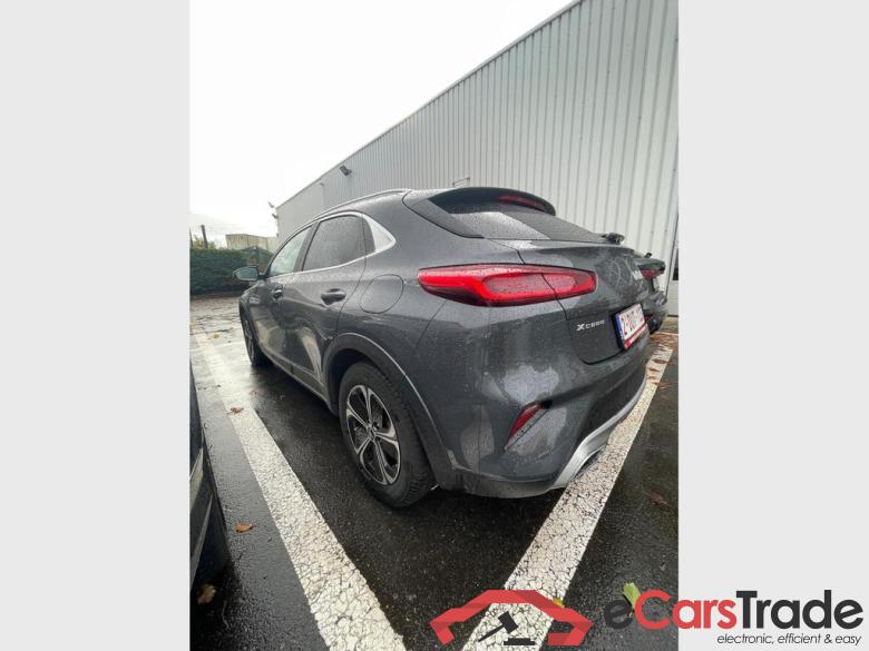 KIA XCeed PHEV XCeed PHEV 1.6 GDi Business Line DCT #2 KIA XCeed PHEV XCeed PHEV 1.6 GDi Business Line DCT #2