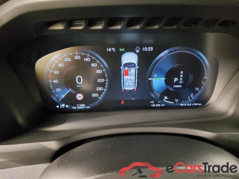 Volvo XC90 (09.2014->) DE - SUV5 T8 Twin Engine AWD EU6d, R-Design Edition Plug-In Hybrid (E6d), (Facel #6